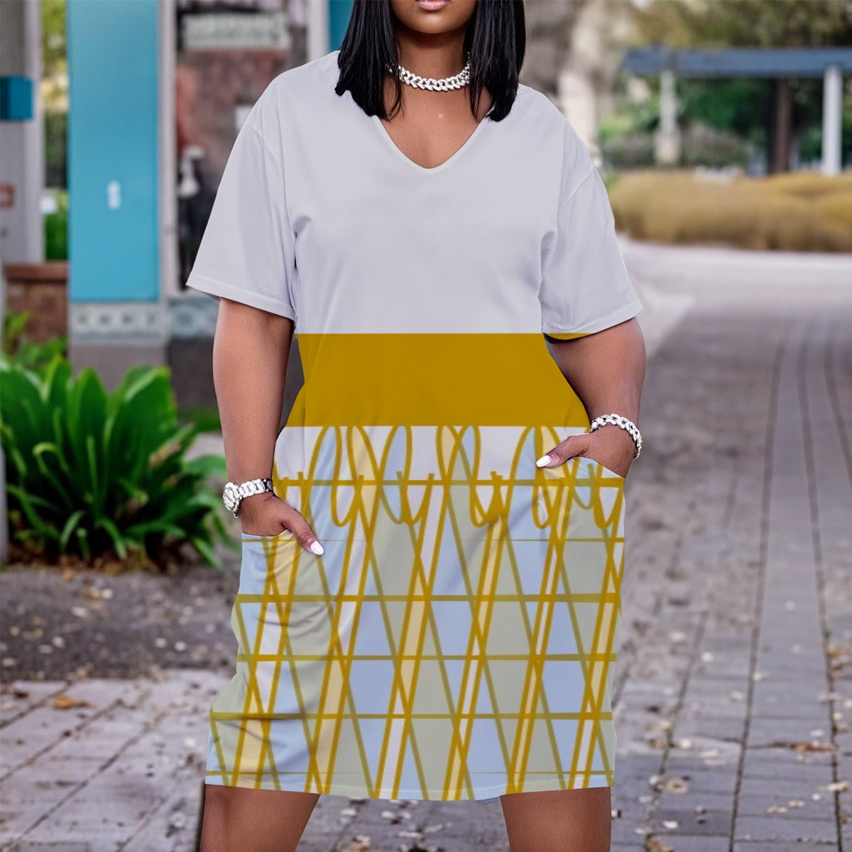 All-Over Print Women'S V Neck Short Sleeve Dress|Plus Size